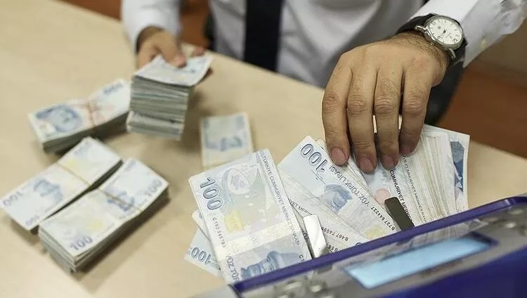 Emekliler için kuyruk oluşturacak kampanya başladı: Başvuran emekliye tam 50 bin lira verilecek!