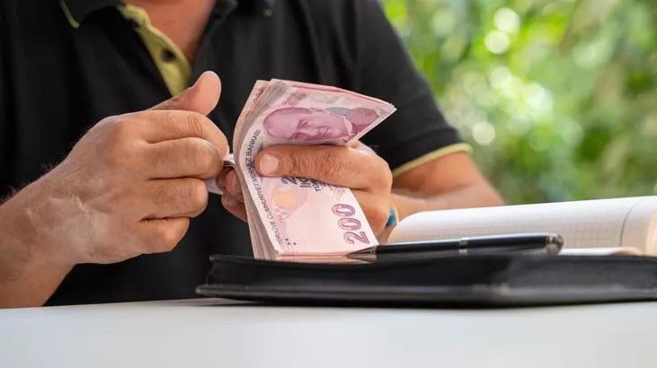 Seçim öncesi belli oldu: Emekliye yılbaşında maaş ikramiyesi verilecek mi?