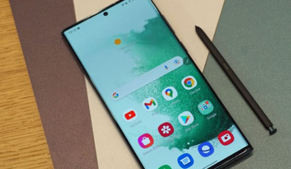 Samsung'dan cepleri yakmayacak telefon: Galaxy A04e!