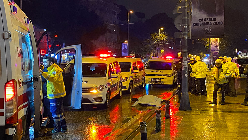 Bağdat Caddesi’nde feci kaza!