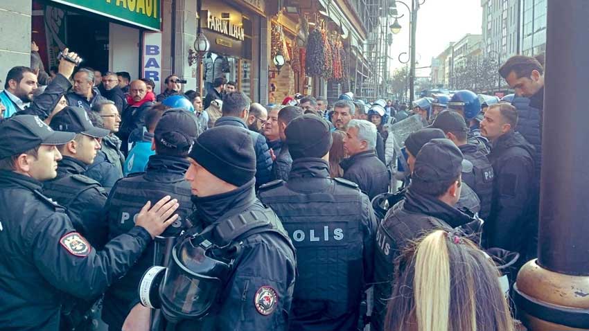 Deva Partisi yürüyüşüne polis engeli!