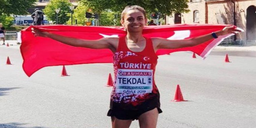 Avrupa U23 Şampiyonası'nda Ayşe Tekdal, altın madalya kazandı