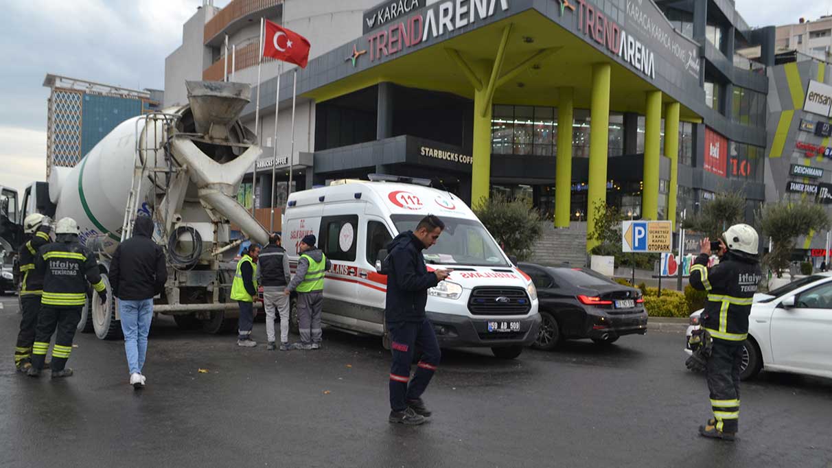 Tekirdağ’da feci kaza: Mikserin altında kaldı!