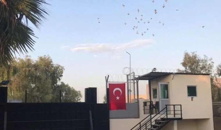 Irak'ın kuzeyindeki askeri üsse roketli saldırı!