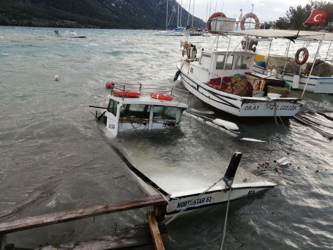 Muğla'yı fırtına esir aldı!