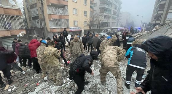 İYİ Parti milletvekilleri deprem bölgesine gidiyor