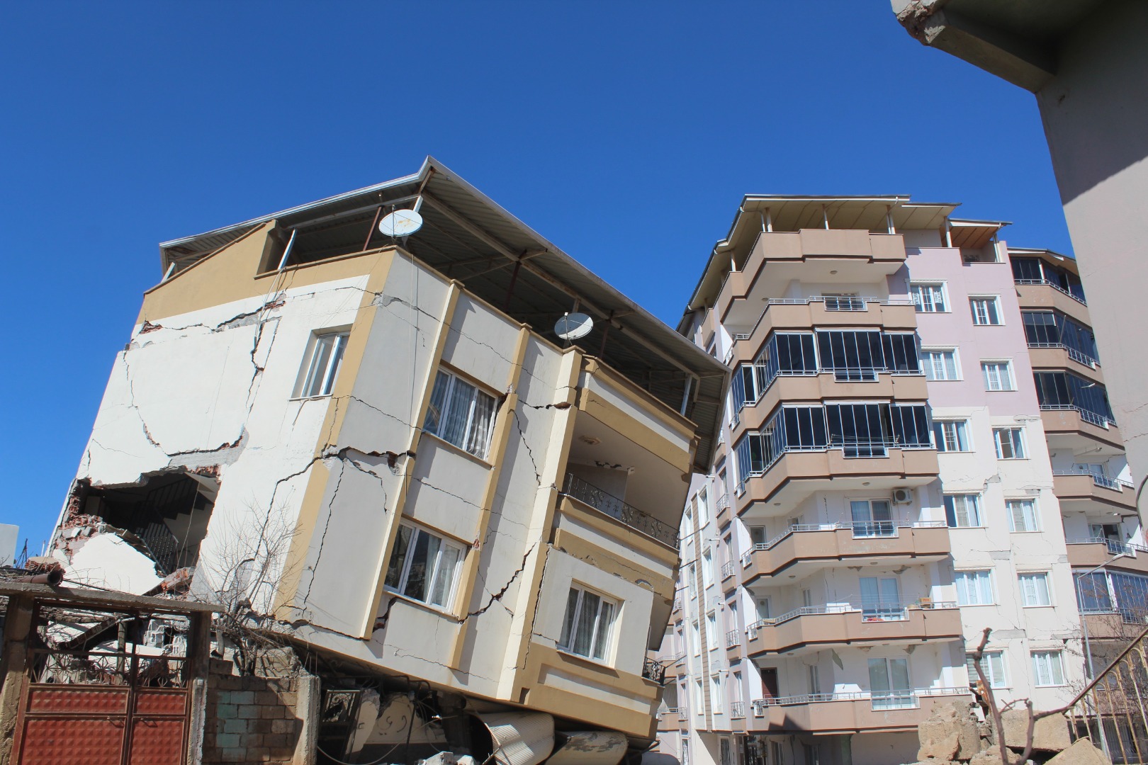 Gaziantep’te o apartmanı görenler şoke oldu