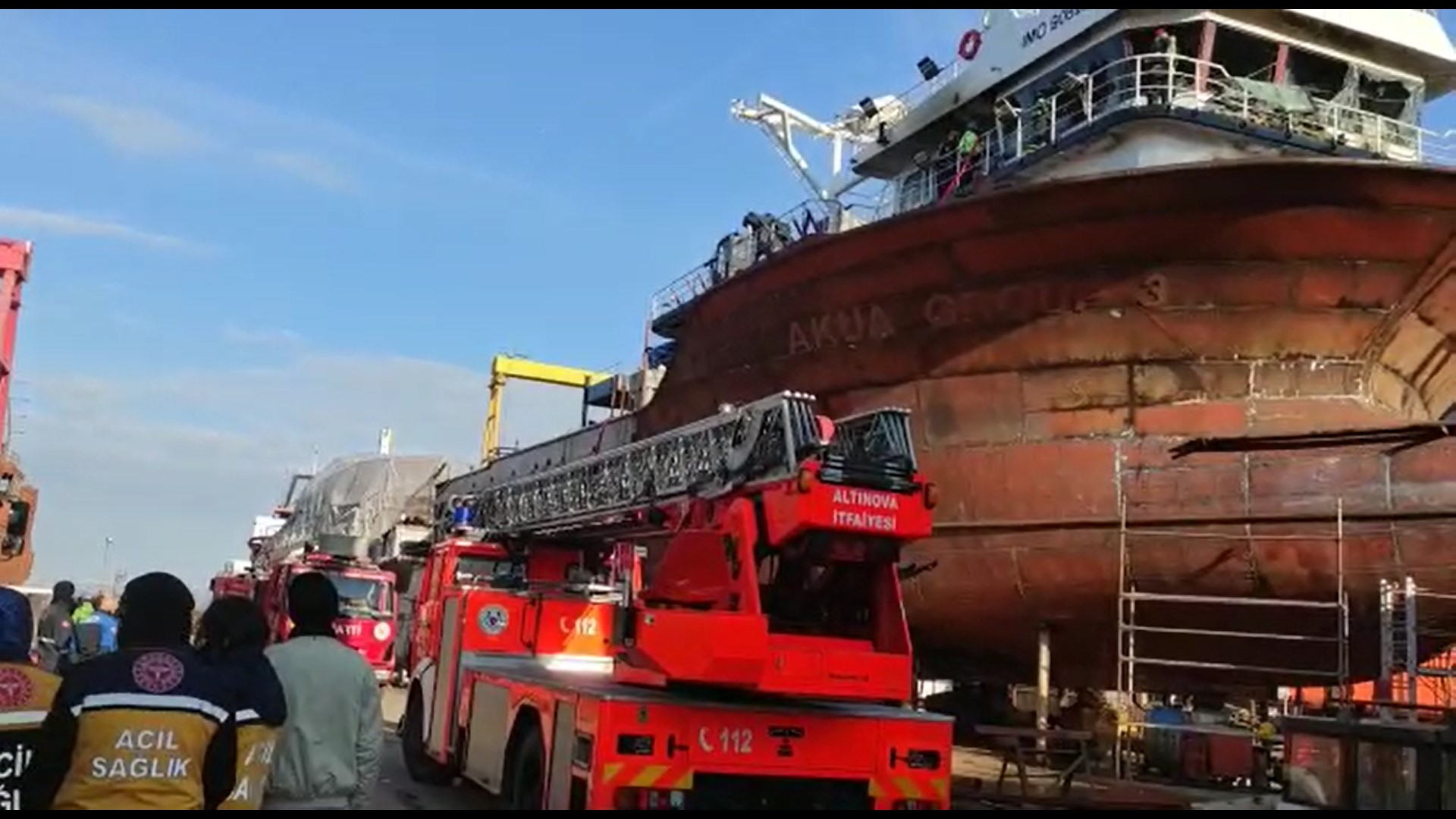 Yalova’da gemi yangını!