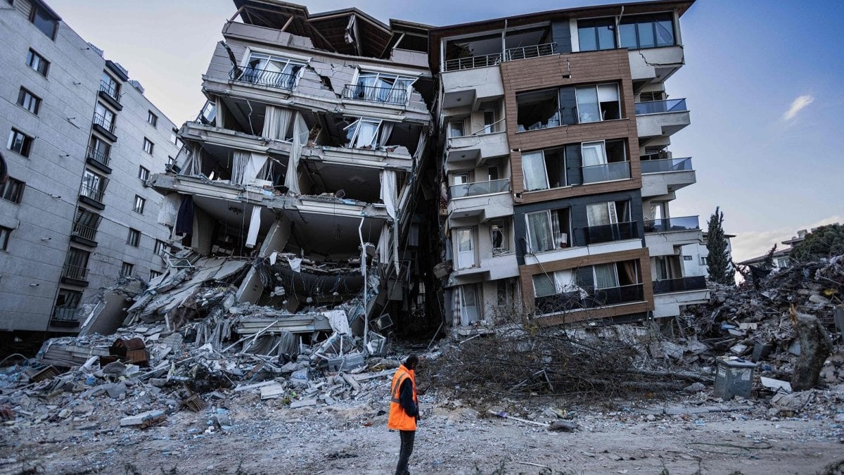 Deprem soruşturmasında tutuklu sayısı yükseldi!