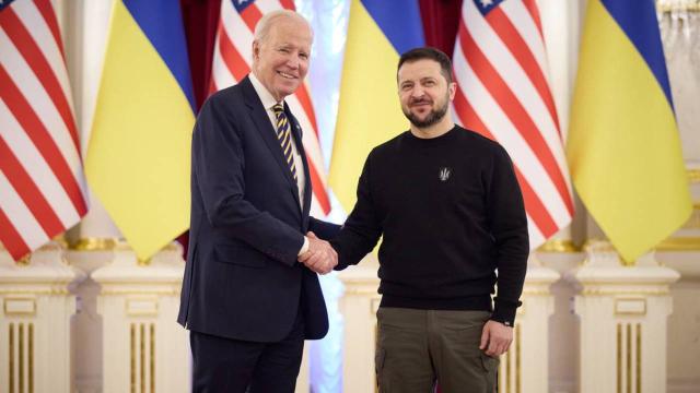 Biden savaşın yıl dönümünde Putin'e meydan okudu!