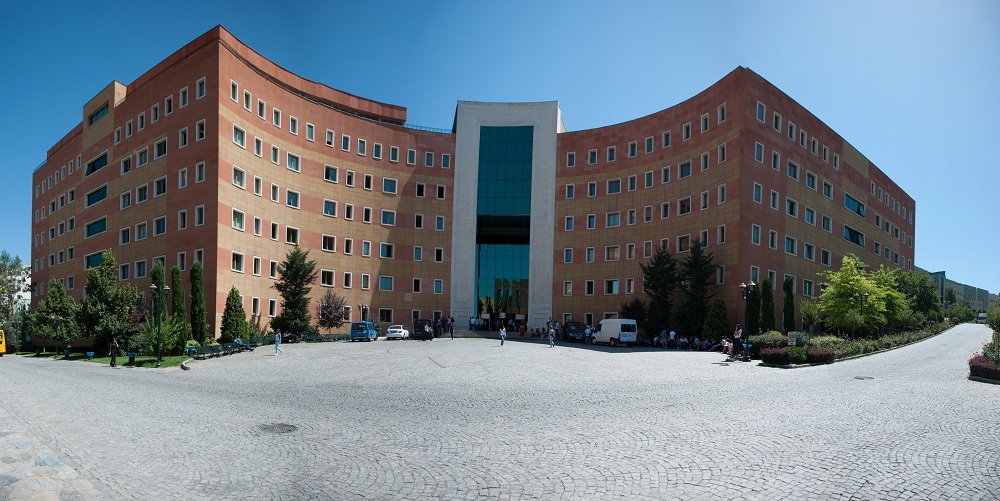 Yeditepe Üniversitesi 9 Araştırma Görevlisi alıyor