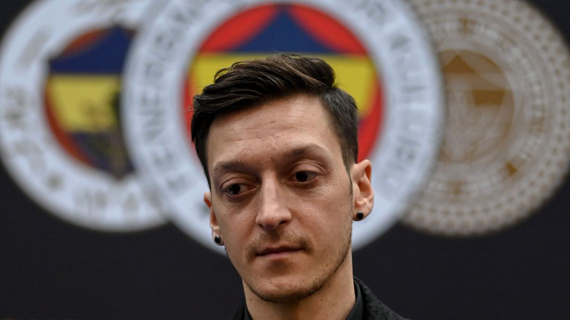 Mesut Özil'i yasa boğan ölüm!