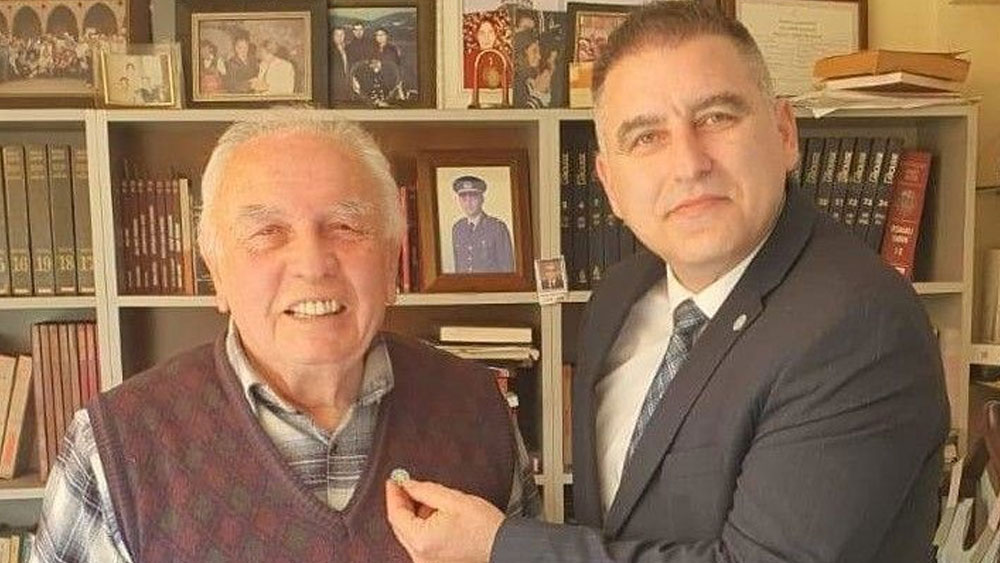 Sakarya'nın efsane ismi Fatih Akgün İYİ Parti'ye geçti