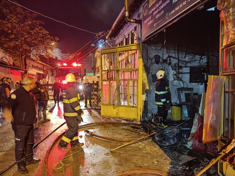 Eskişehir’de dükkan yangını