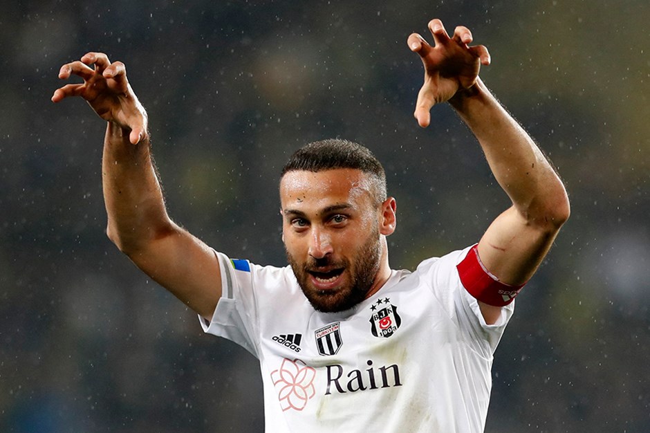 Cenk Tosun Fenerbahçe taraftarlarına teşekkür etti