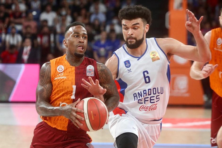 Anadolu Efes-Galatasaray NEF maçı hangi kanalda, saat kaçta?