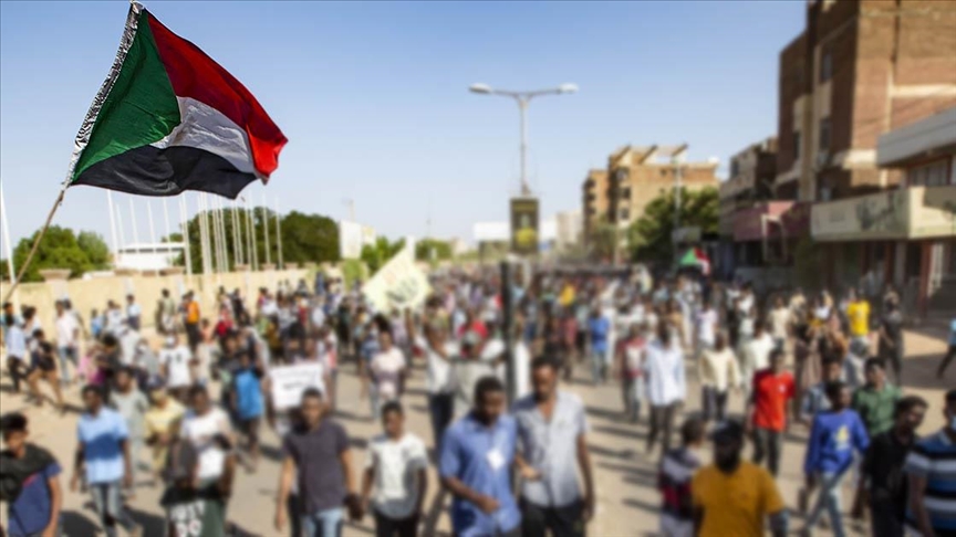 Sudan'da OHAL ilan edildi