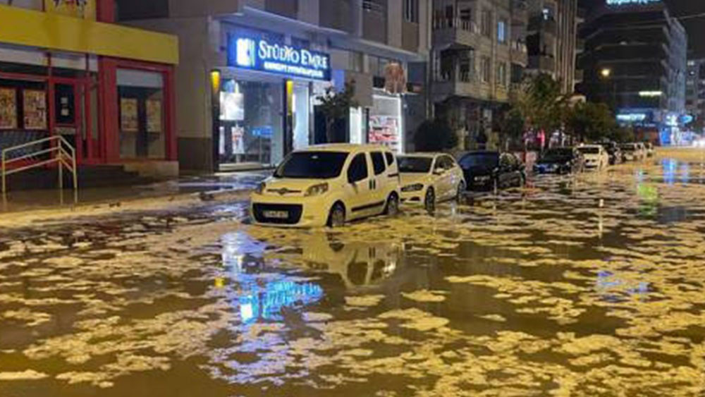 Gaziantep'te sağanak ve dolu etkili oldu