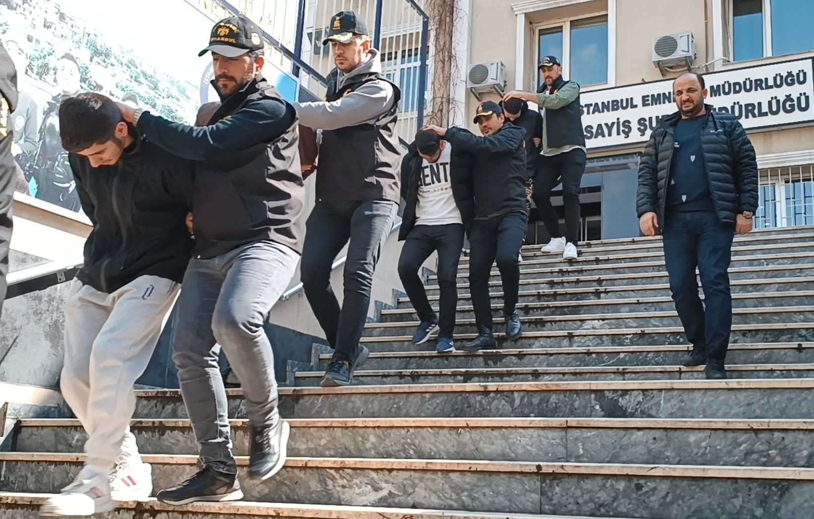 Telefona gelen şifreyi söylerken bir daha düşünün: Dolandırılabilirsiniz!