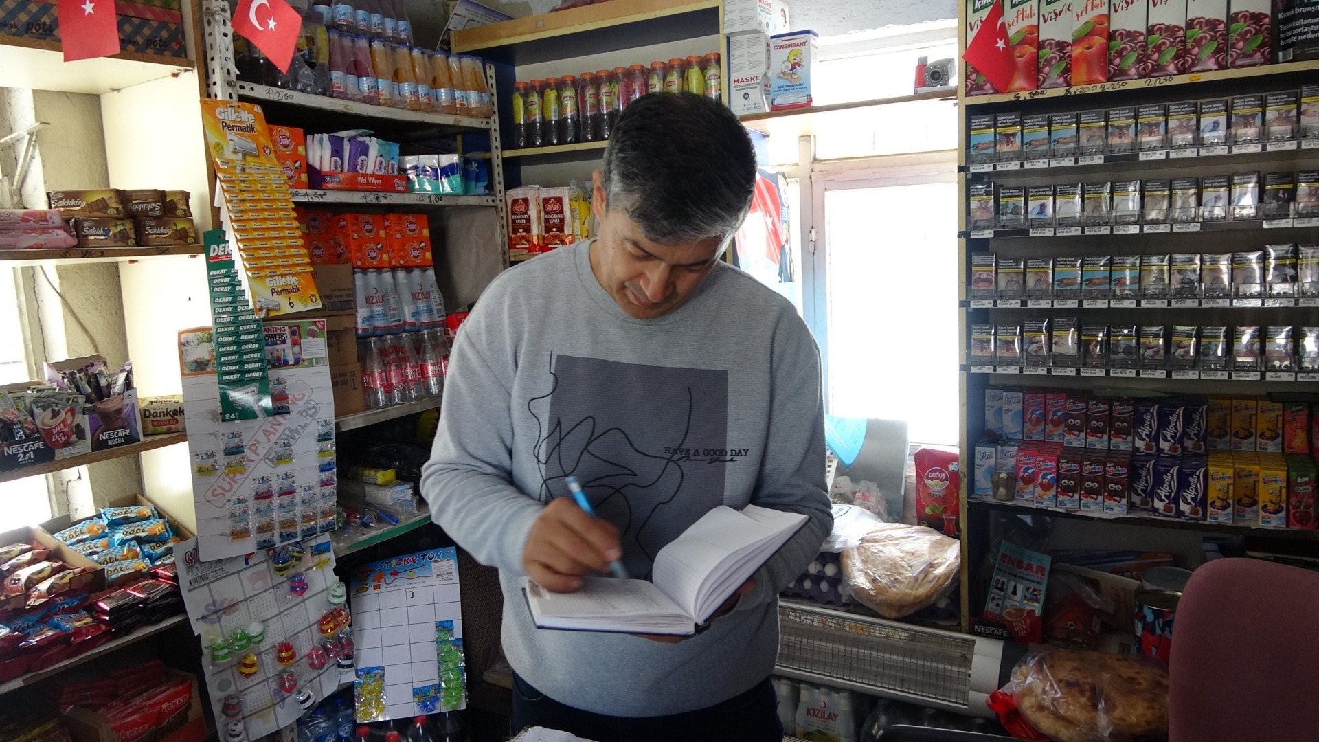 Robin Hood, bakkalın veresiye defterini sildi