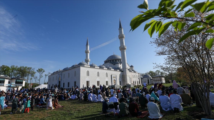 ABD'de ilk kez bir belediye Ramazan Bayramı'nı resmi tatil ilan etti