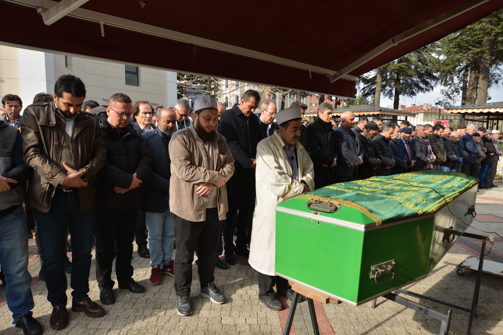 İlk iş gününe giderken kazada hayatını kaybeden Selim son yolculuğuna uğurlandı