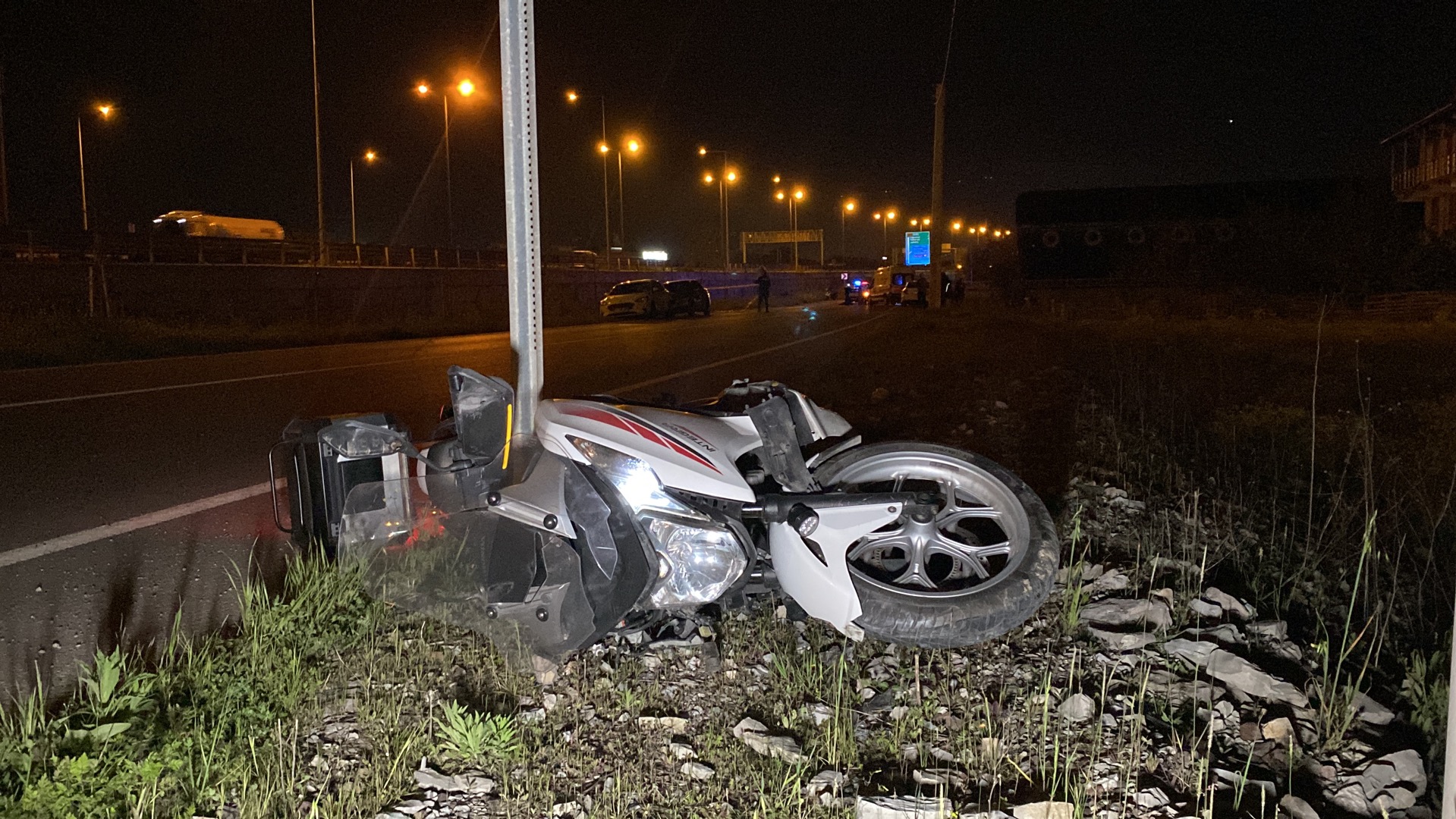 Motosikletle çarpışan bisikletli depremzede hayata tutunamadı!