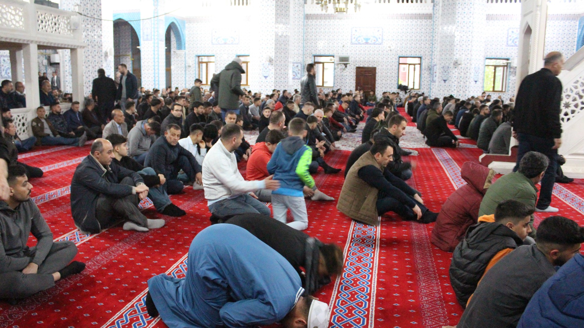 Iğdır'da buruk bayram namazı