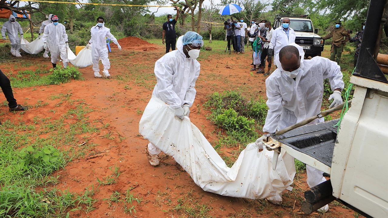 Kenya'da tarikat skandalı:21 ölü