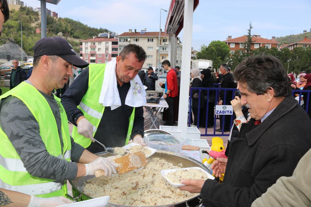 Kastamonu'da 131 yıllık bayram pilavı geleneği yaşatıldı