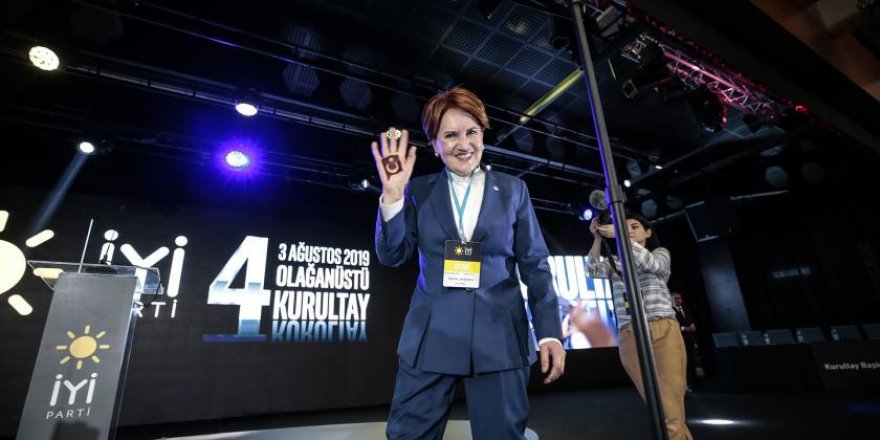 Meral Akşener'den GİK ve MDK'ya seçilenlere tebrik mesajı!