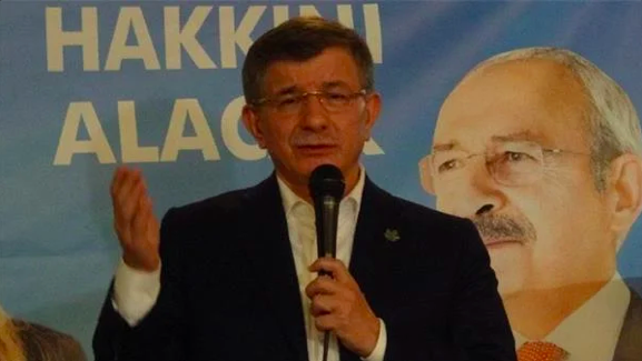 Erdoğan’ın canlı yayında rahatsızlanmasıyla ilgili Davutoğlu’ndan açıklama!