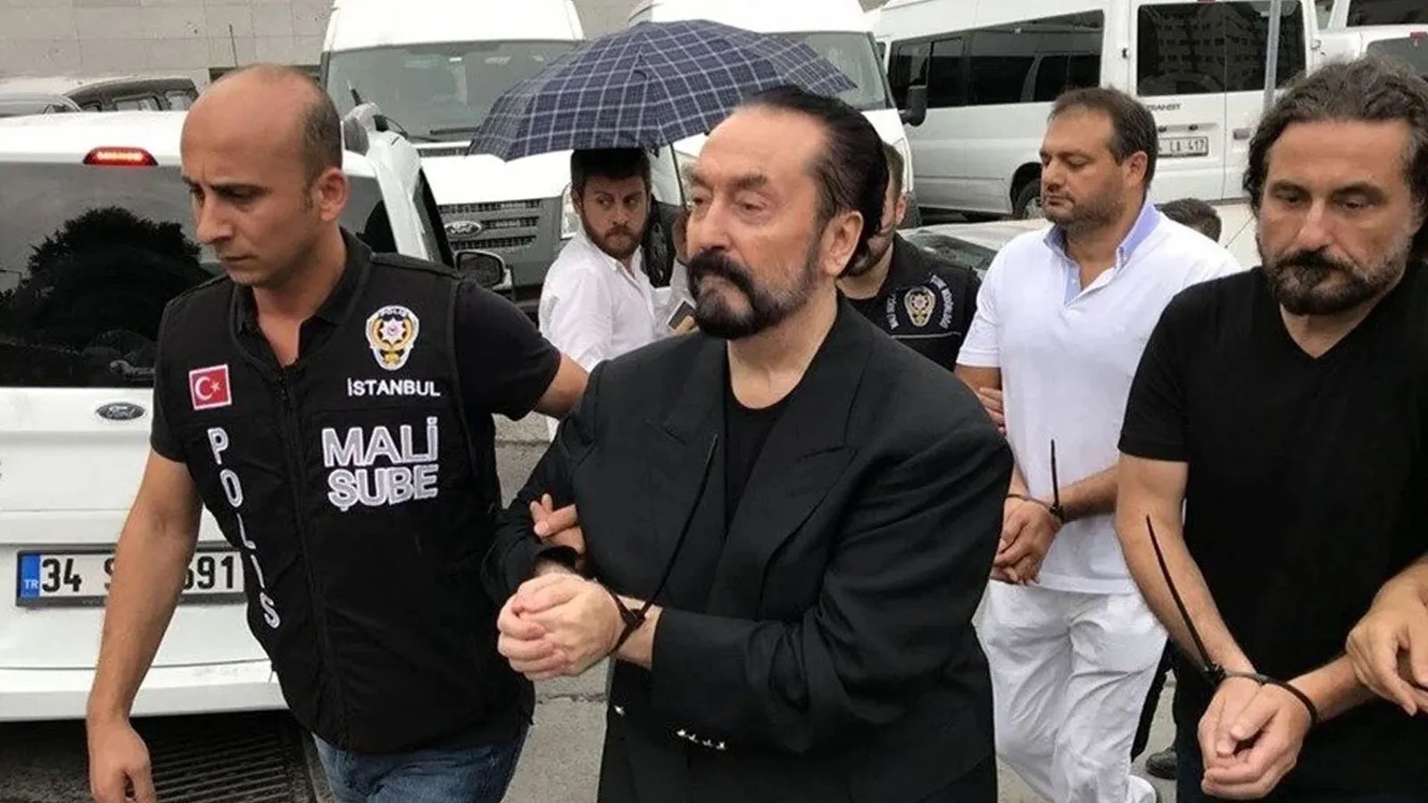 Adnan Oktar davasında flaş gelişme!