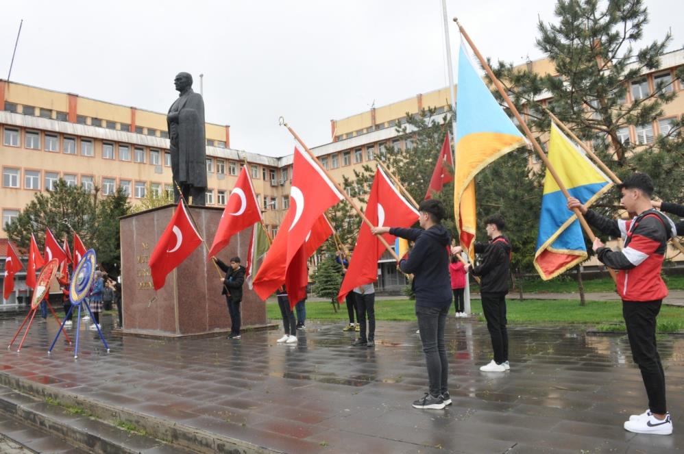 Muş'un kurtuluşunun 106. yıl dönümü törenle kutlandı