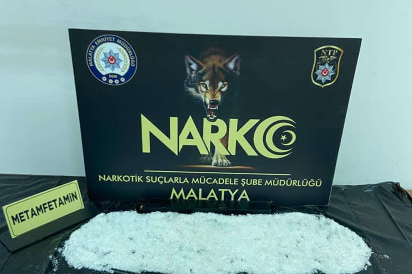 Malatya'da 10 kilo 930 gram sentetik uyuşturucu ele geçirildi