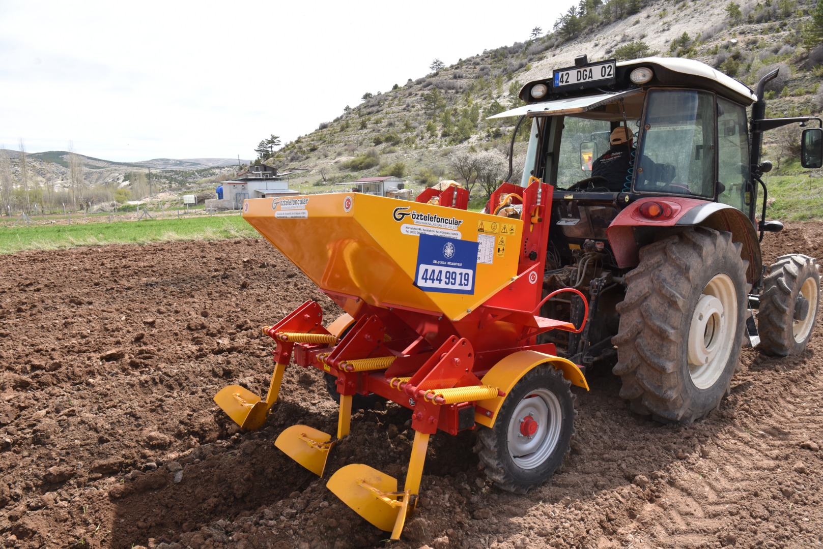 Selçuklu Belediyesi tarımsal üretime katkı sağlıyor