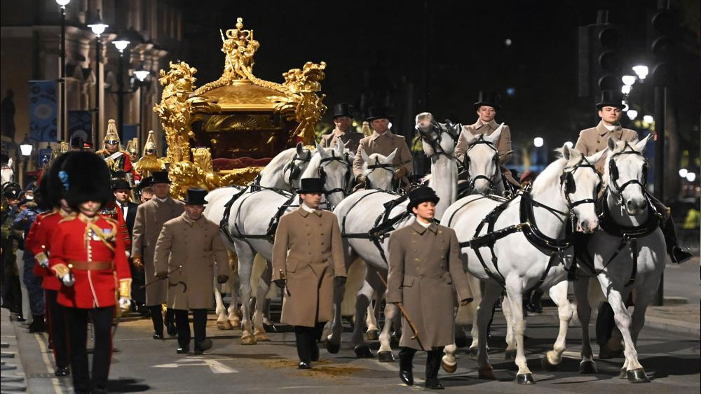 İngiltere, Kral Charles'ın taç giyme törenine hazırlanıyor