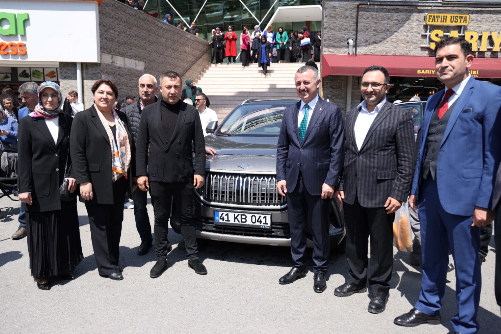 Çayırova sergisinin sürpriz ziyaretçisi TOGG oldu