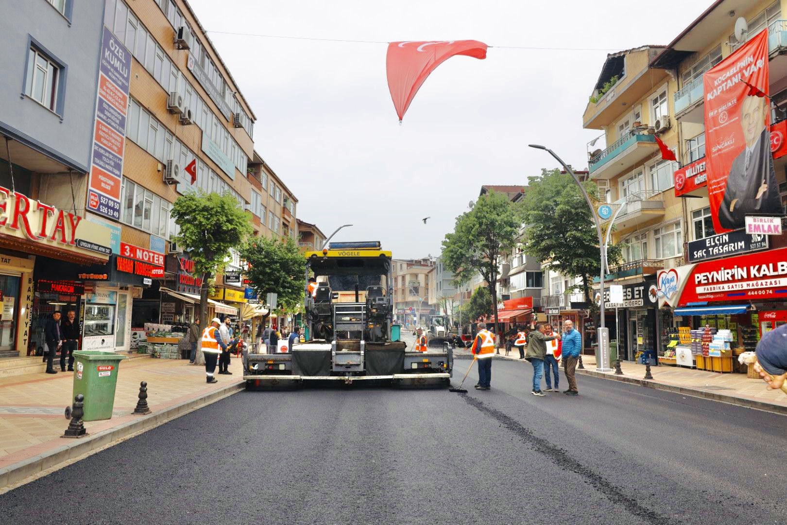 Tuğrul Caddesi yeni yüzüne kavuştu