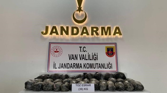 Van'da kayalıklara saklanmış esrar ele geçirildi