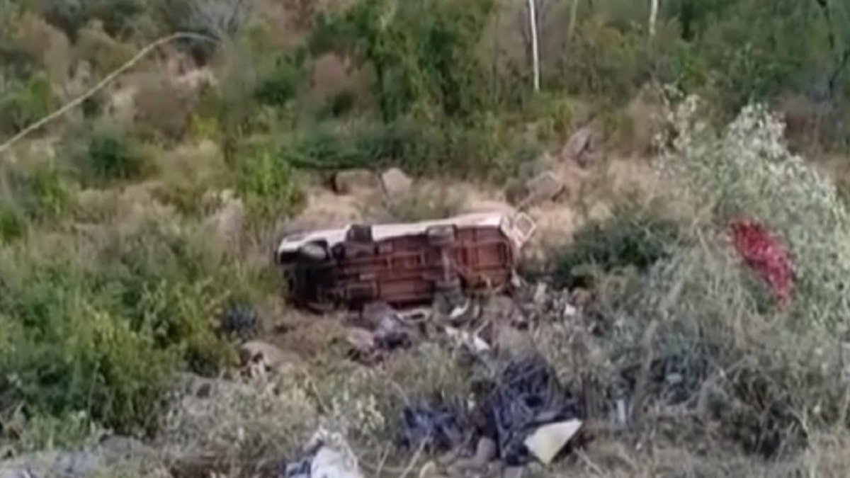 Zambiya'da otobüs kamyonla çarpıştı: 24 ölü