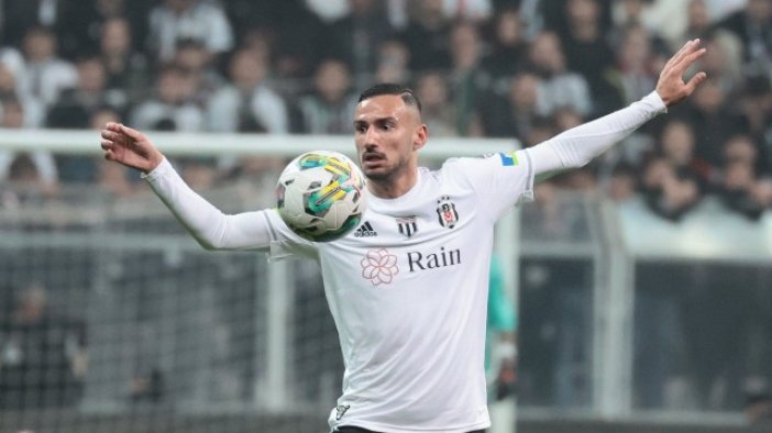 Beşiktaş'ta o oyuncu hastaneye kaldırıldı