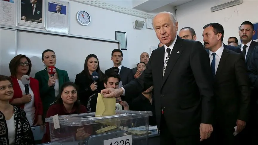 Bahçeli Ankara’da oyunu kullandı