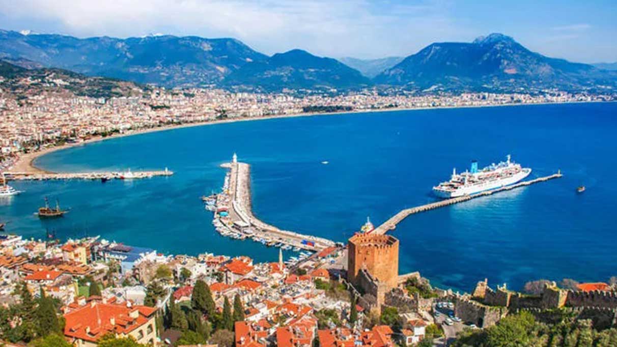 Türkiye dünya turizminde ilk 4'e girmeyi başardı!