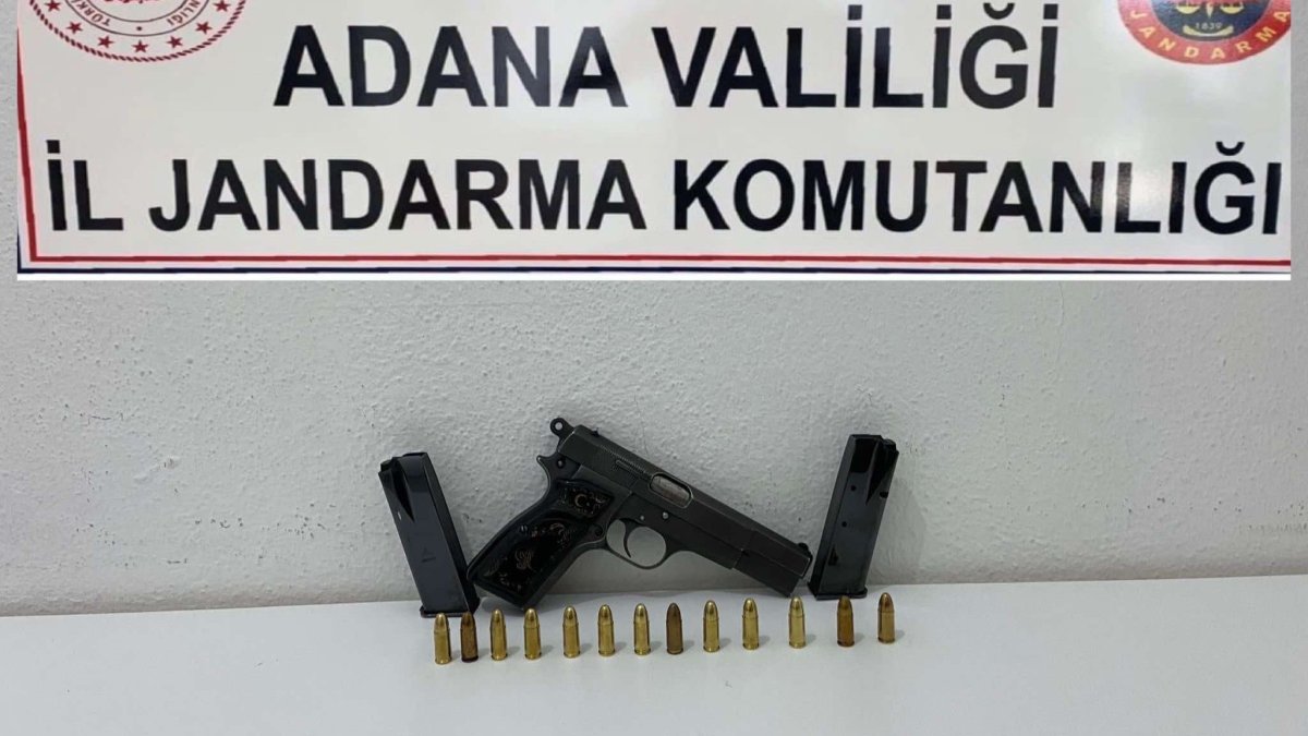 Adana’da jandarma ekipleri uygulama yaptı, aranan 27 şahıs yakalandı