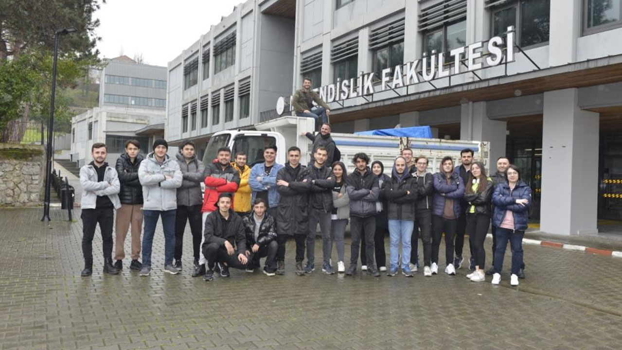 Mühendislik Fakültesi Teknoloji takımları ve öğrencilerinden TEKNOFEST başarısı