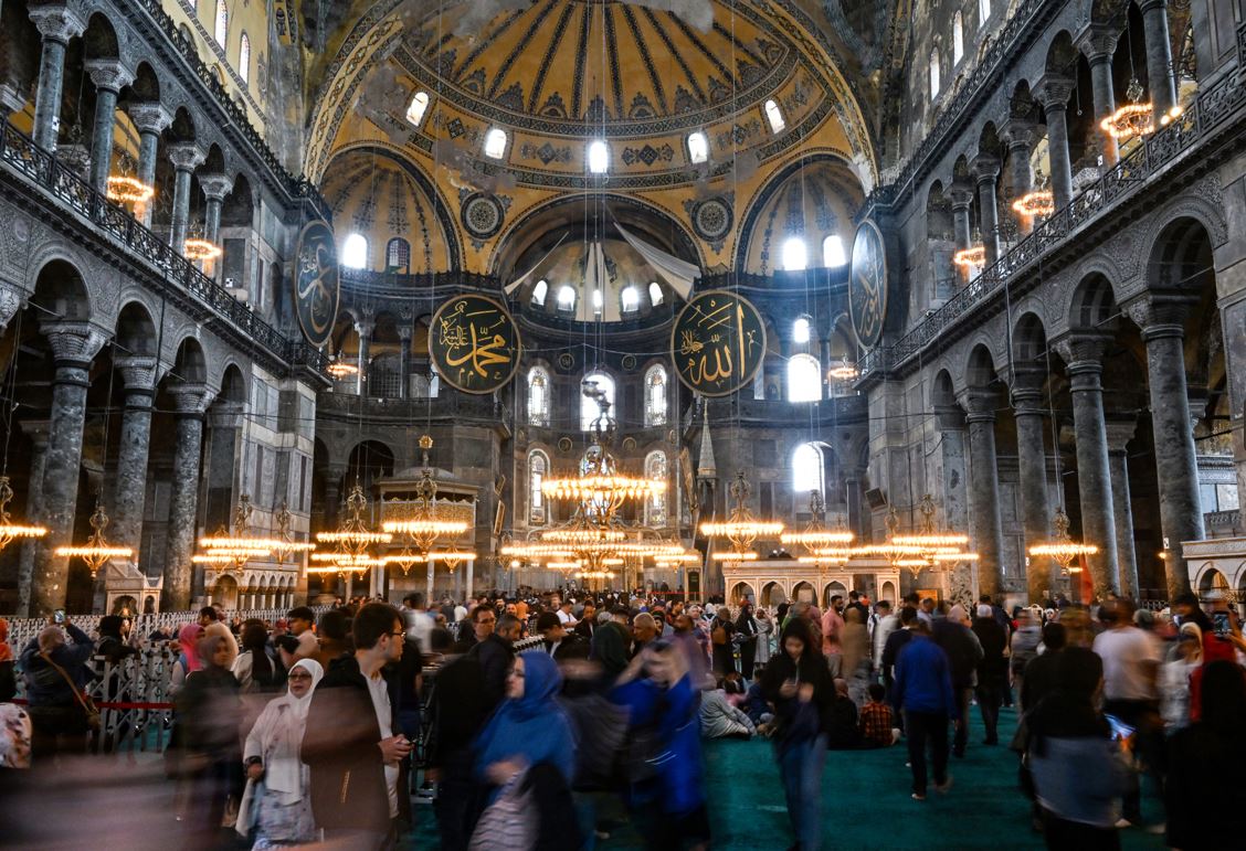 Ayasofya’da İstanbul'un fethi için mevlit okutuldu