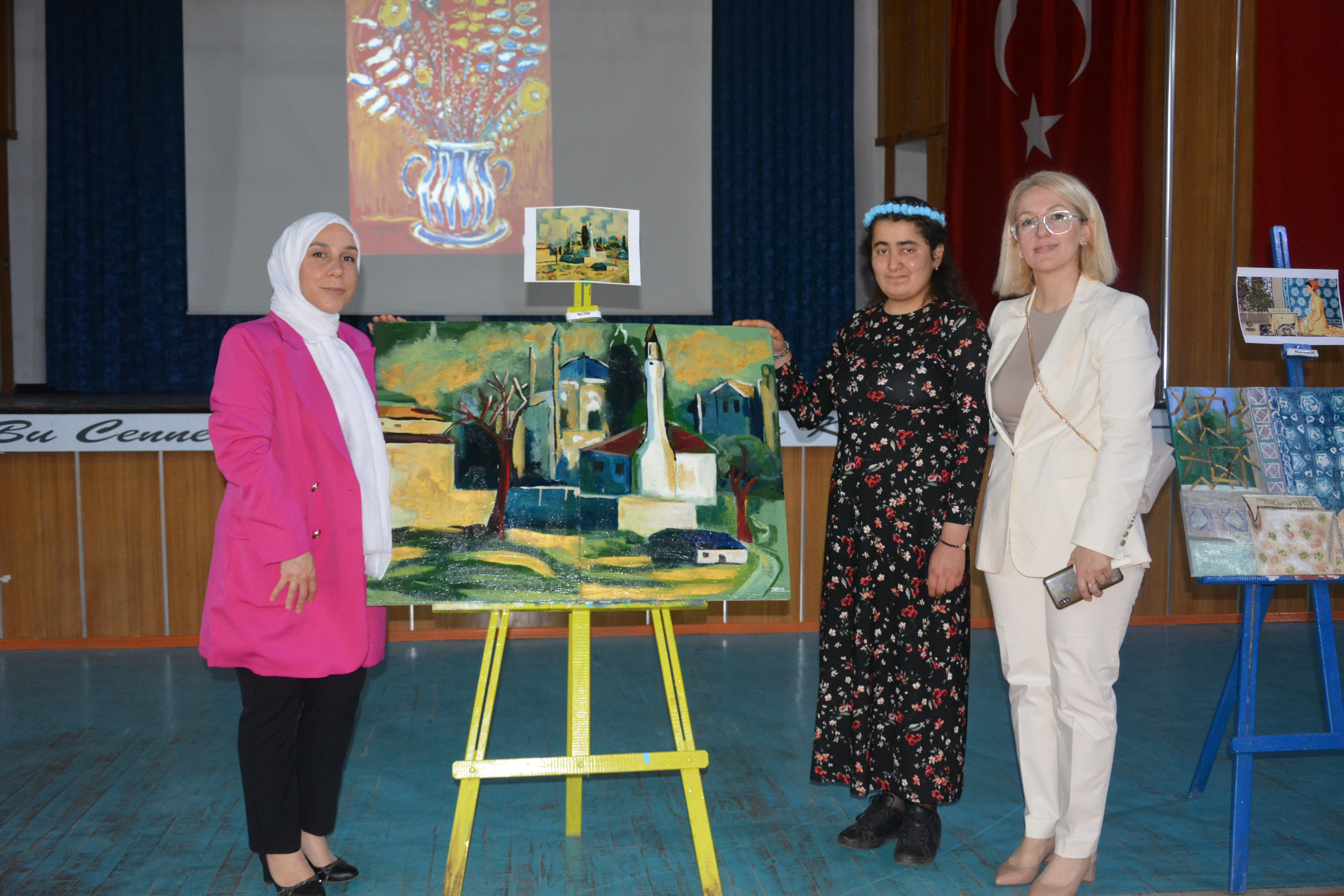 Türkiye’de bir ilk: Özel eğitim öğrencisi kendi sergisini açtı