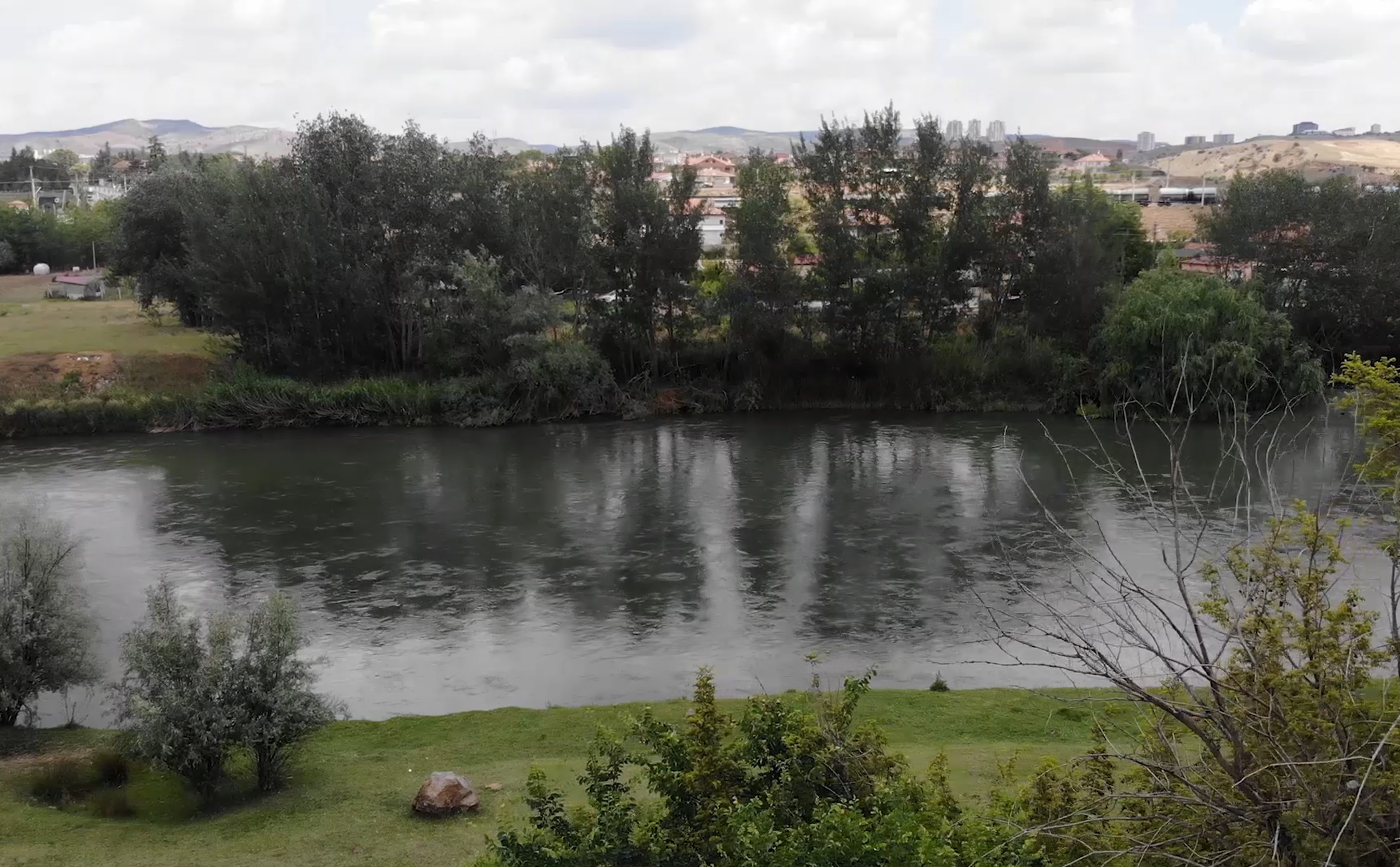 Kızılırmak'ta su seviyesi yükseldi