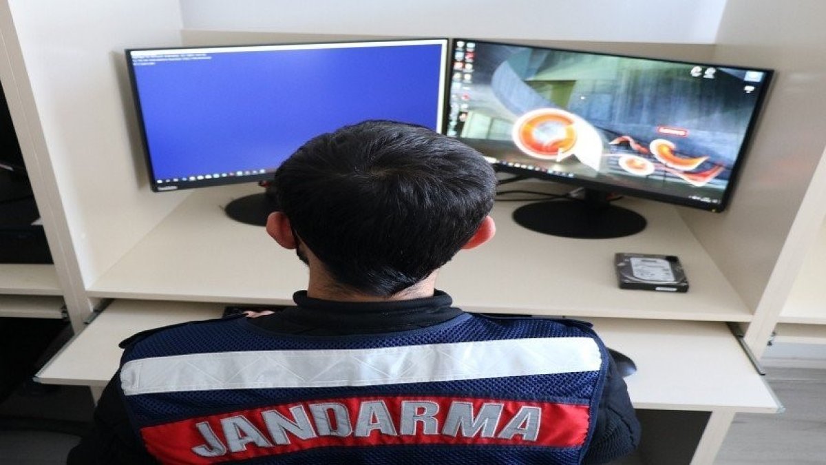 Jandarma ekipleri 782 internet sitesini engelledi